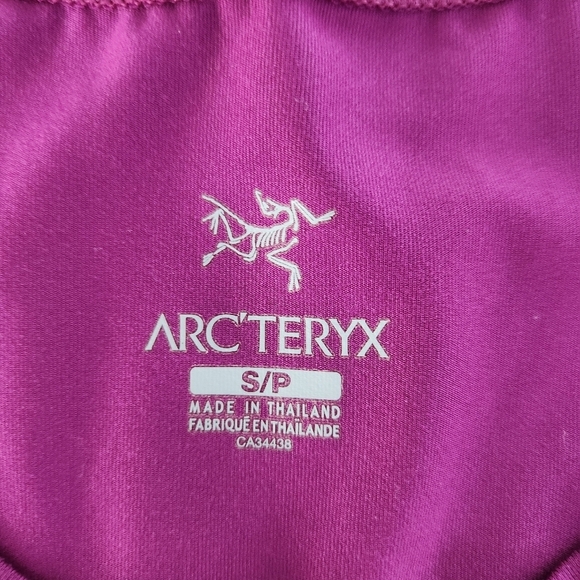 ARC’TERYX purple v-neck sleeveless tank - small - Picture 8 of 13